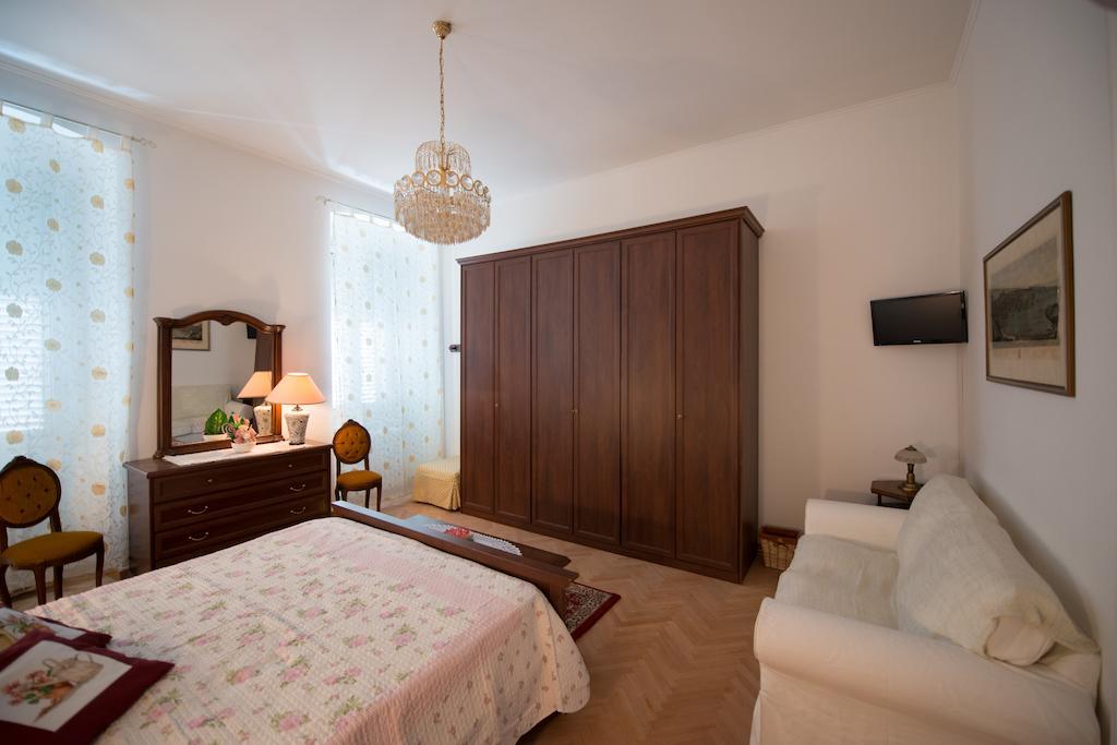 Antico Borgo Teresiano Bed & Breakfast Trieste Exterior photo